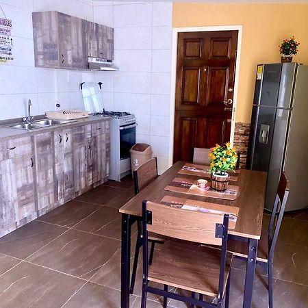 Centrally Located, Private, 1 Bedroom Apartment. Віллемстад Екстер'єр фото